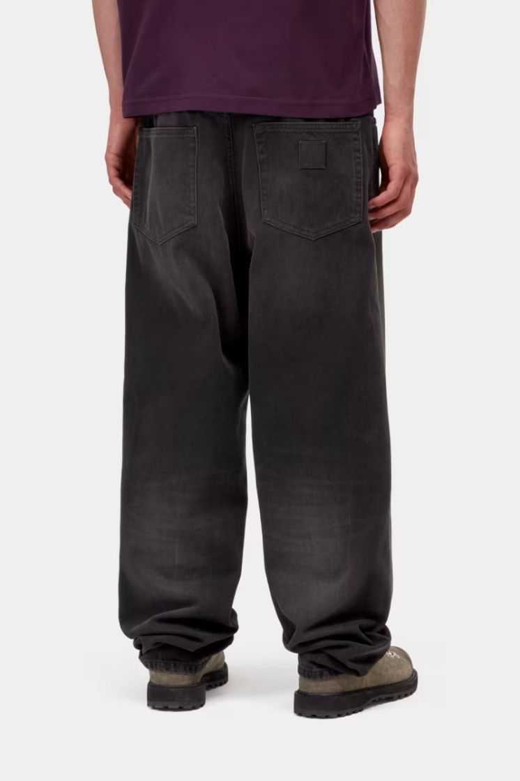 Aaron Pant 890R Black /tobacco used wash