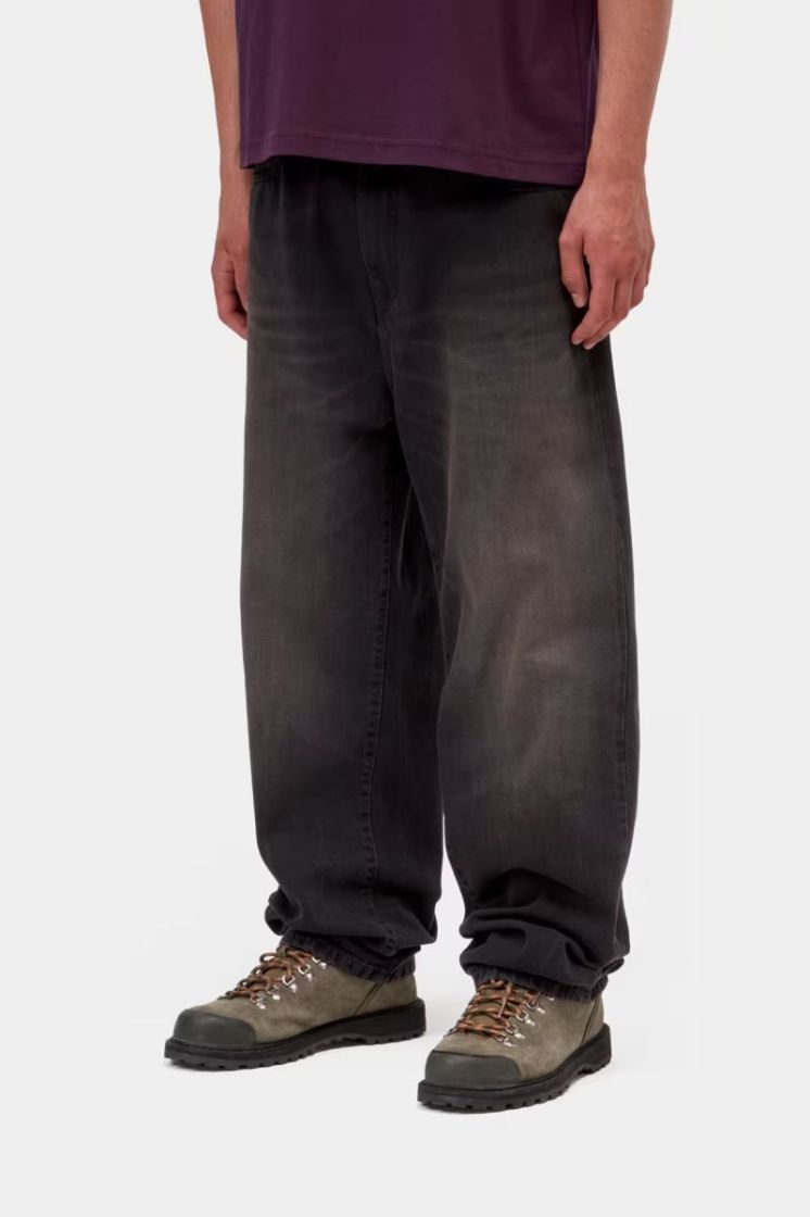 Aaron Pant 890R Black /tobacco used wash